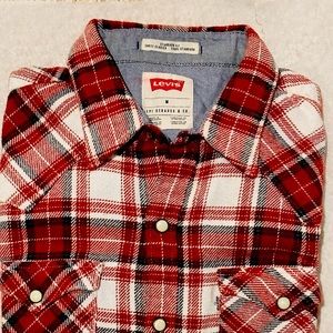 Levi’s Flannel Button Shirt